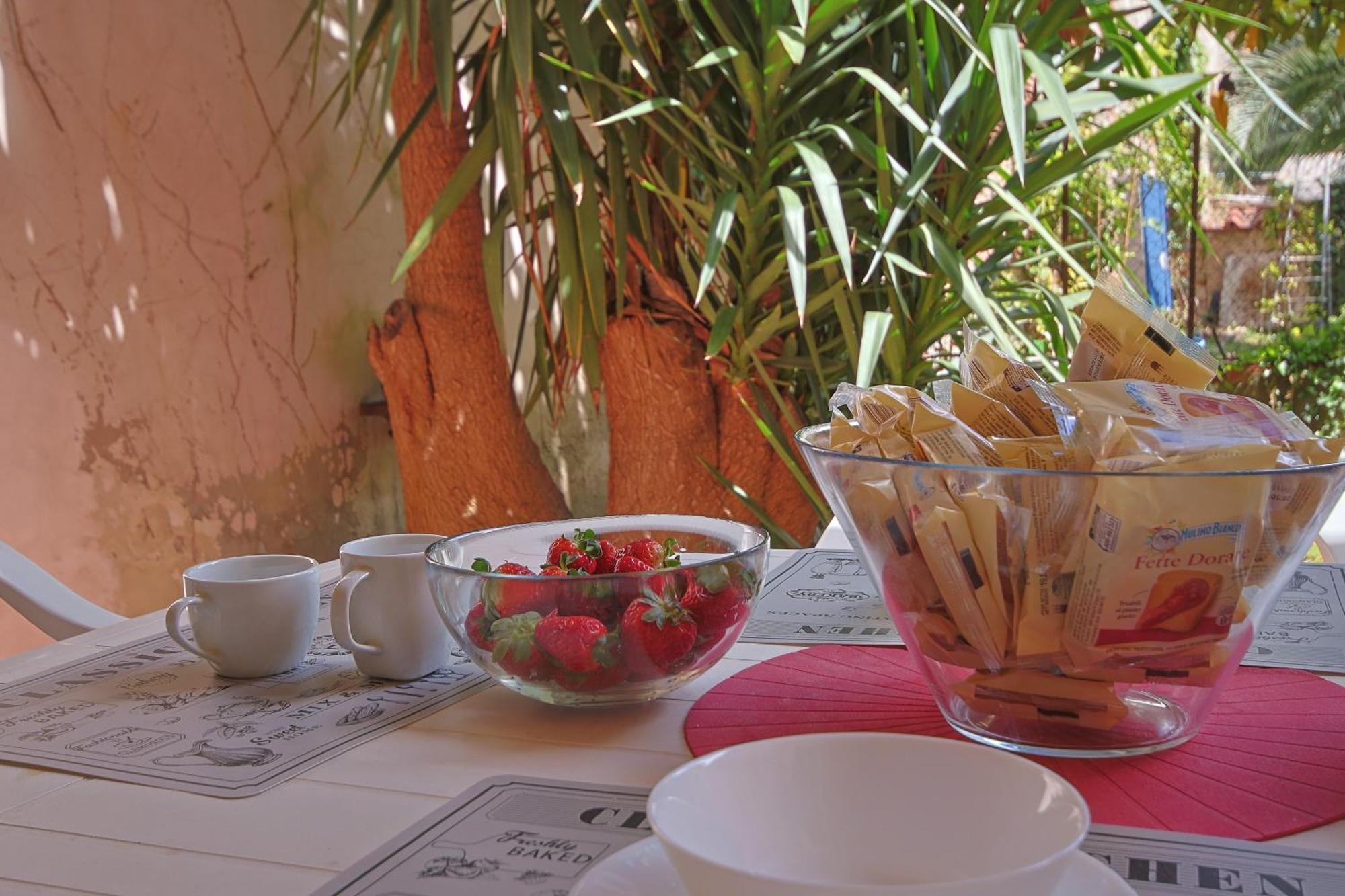 B&B Cristina Garden Pisa Exteriör bild